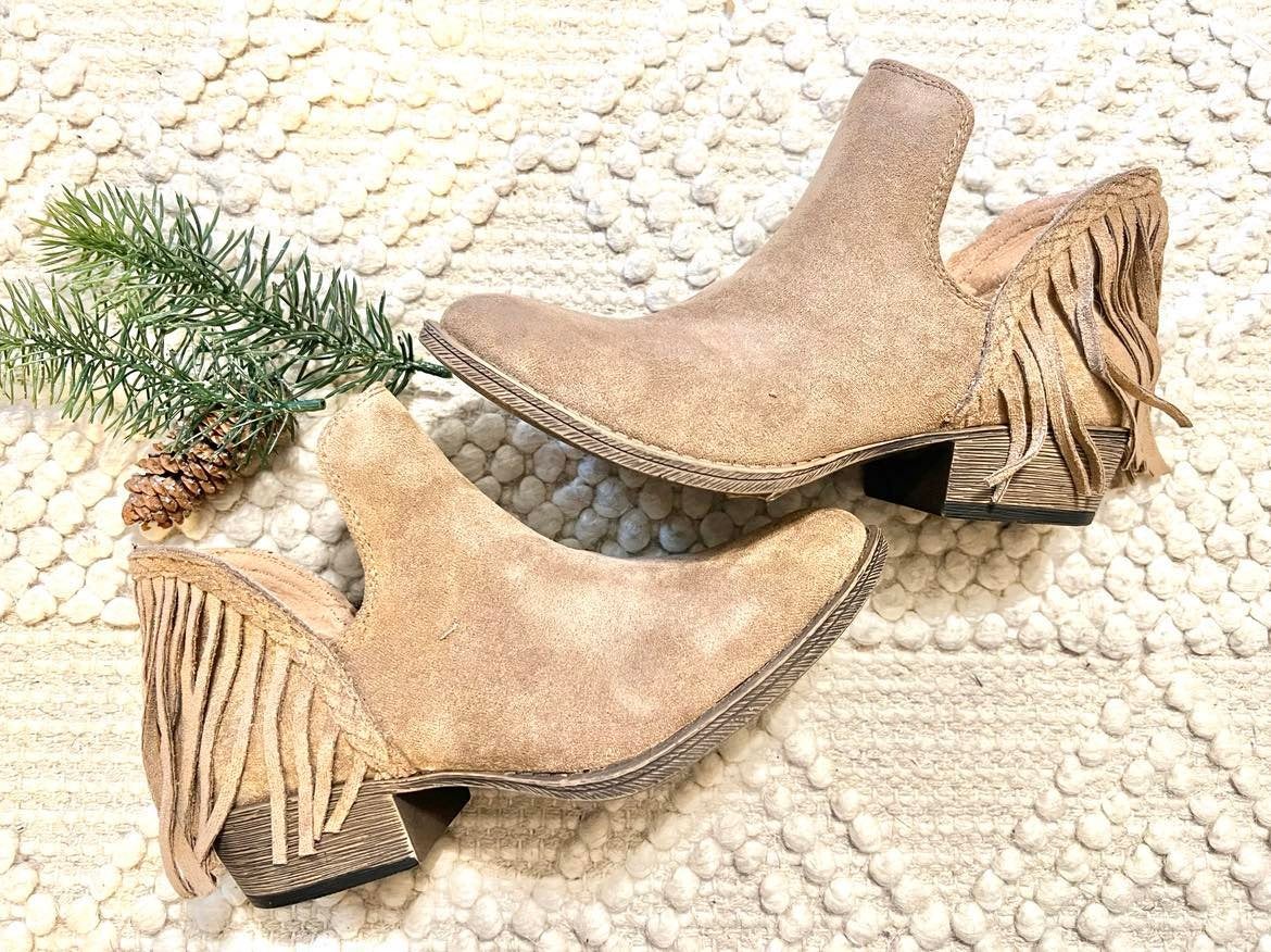 Taupe fringe booties shop